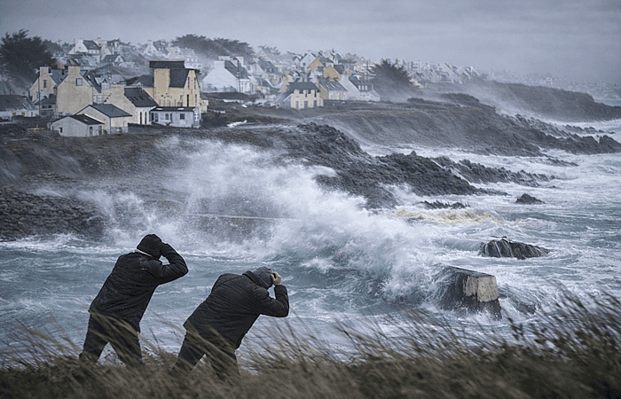 "Bombe météo" Ingrid de vendredi : jusqu'à 150 km/h !