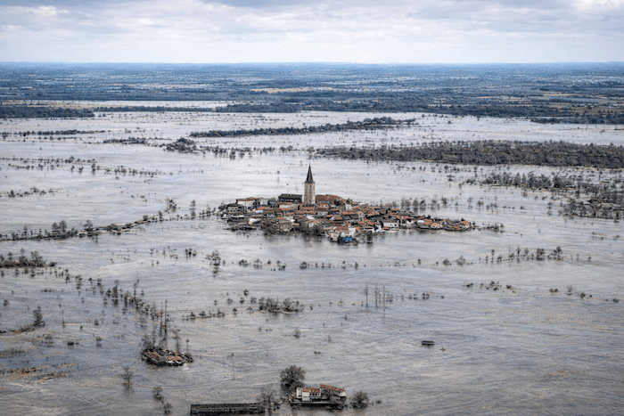 Les inondations pourraient s'étendre bien au-delà de la Bretagne...