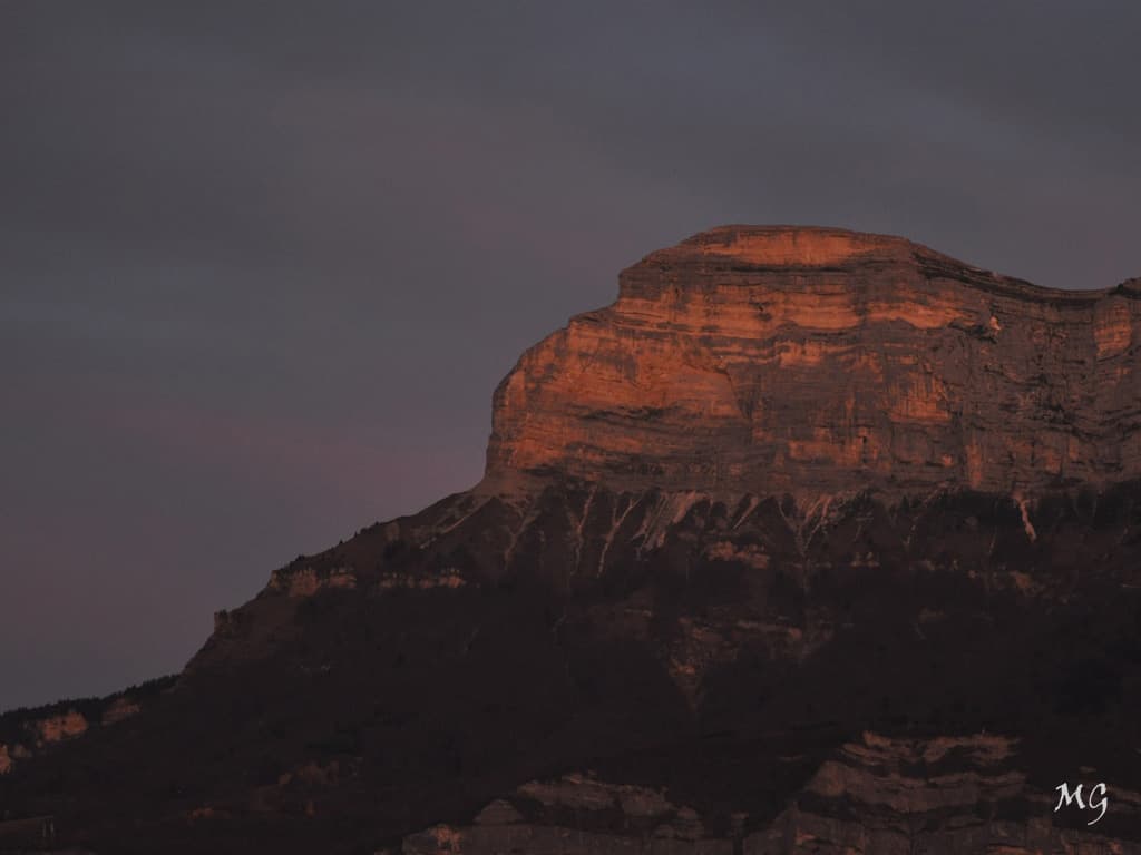 La Dent de crolles au lever du jour !!!