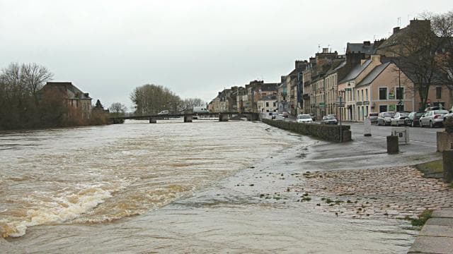 Image d'illustration pour Suivi de la dépression Tini - inondations en Bretagne