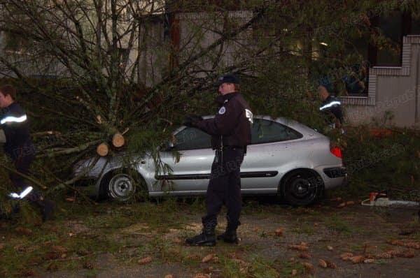 Image d'illustration pour Suivi de la dépression Tini - inondations en Bretagne