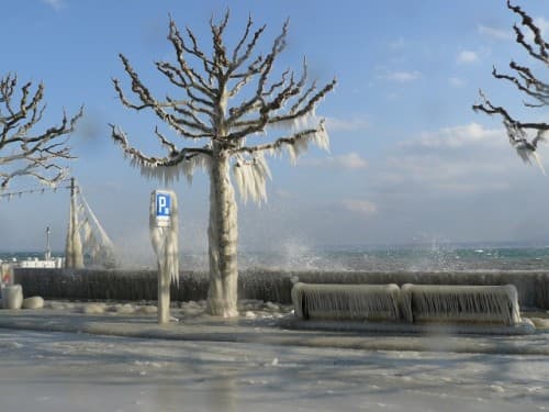 Bise et glace sur le bassin lémanique